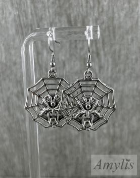 Spinnennetz Ohrringe Silberoptik | Handgefertigter Schmuck von Amylis