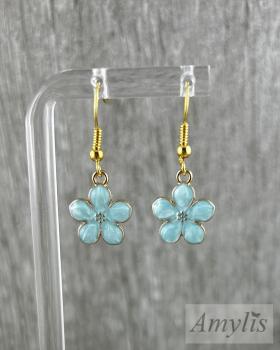 Hellblaue Blüten Ohrhänger – zart wie ein Frühlingshauch