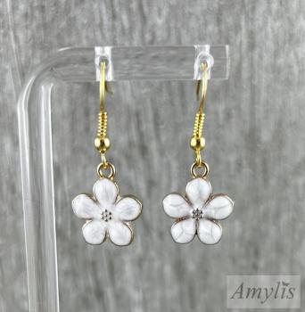 Preview: Weiße Blüten Ohrhänger – zarter Frühlingsschmuck | Amylis