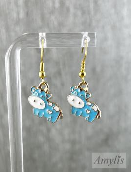 Preview: Blaue Kuh Ohrhänger – verspielter Handmade Schmuck | Amylis